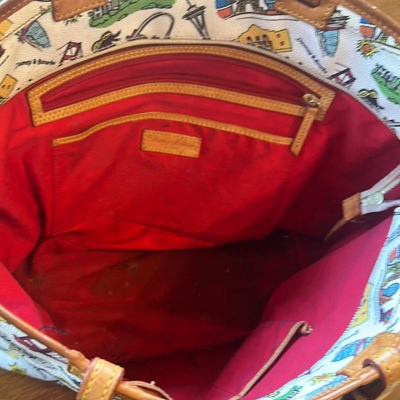 Dooney & Bourke White and Brown Hollywood Tote - Picture 6 of 6